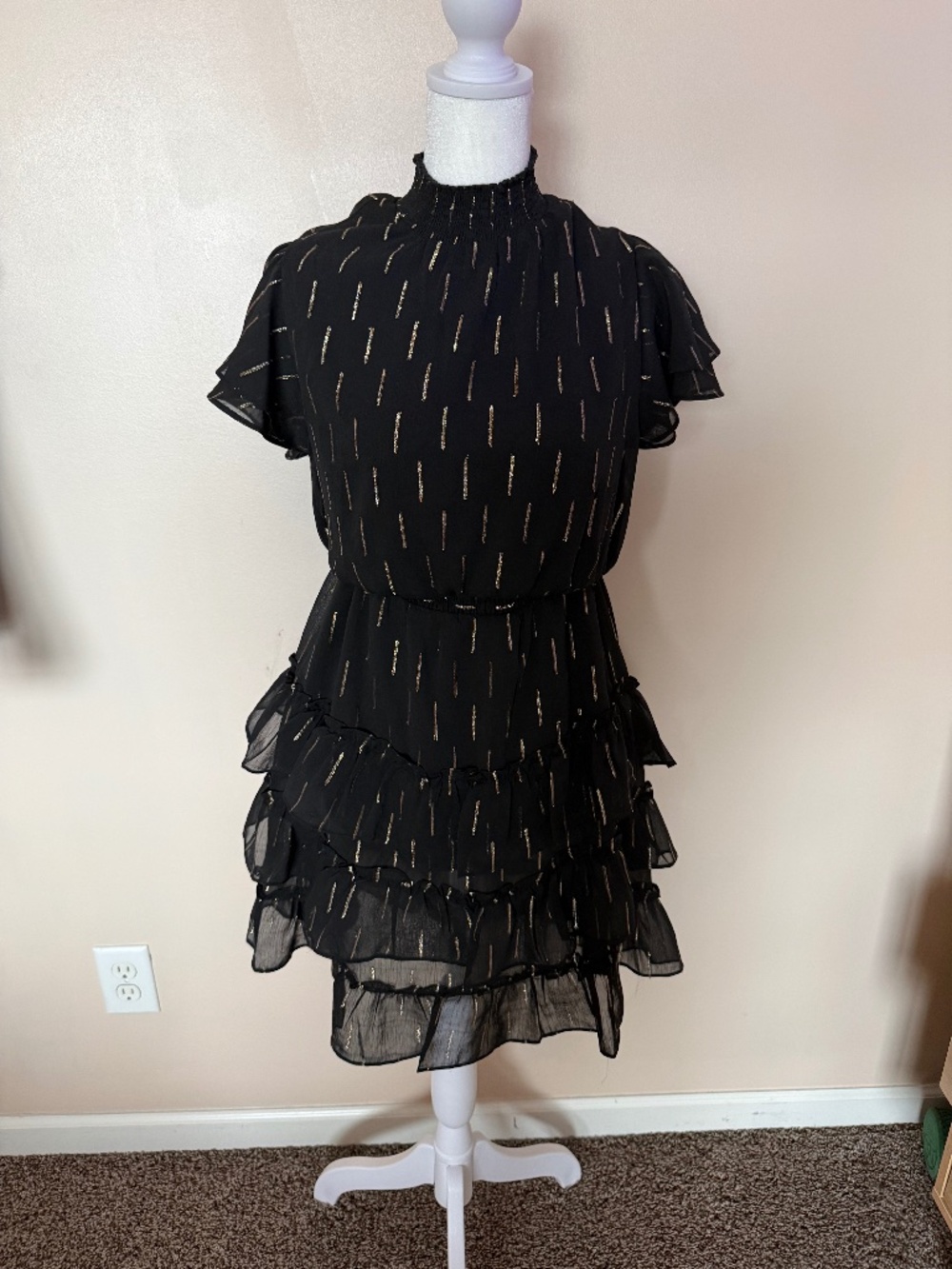 Petite Black & Gold Ruffle Dress – Medium Petite
